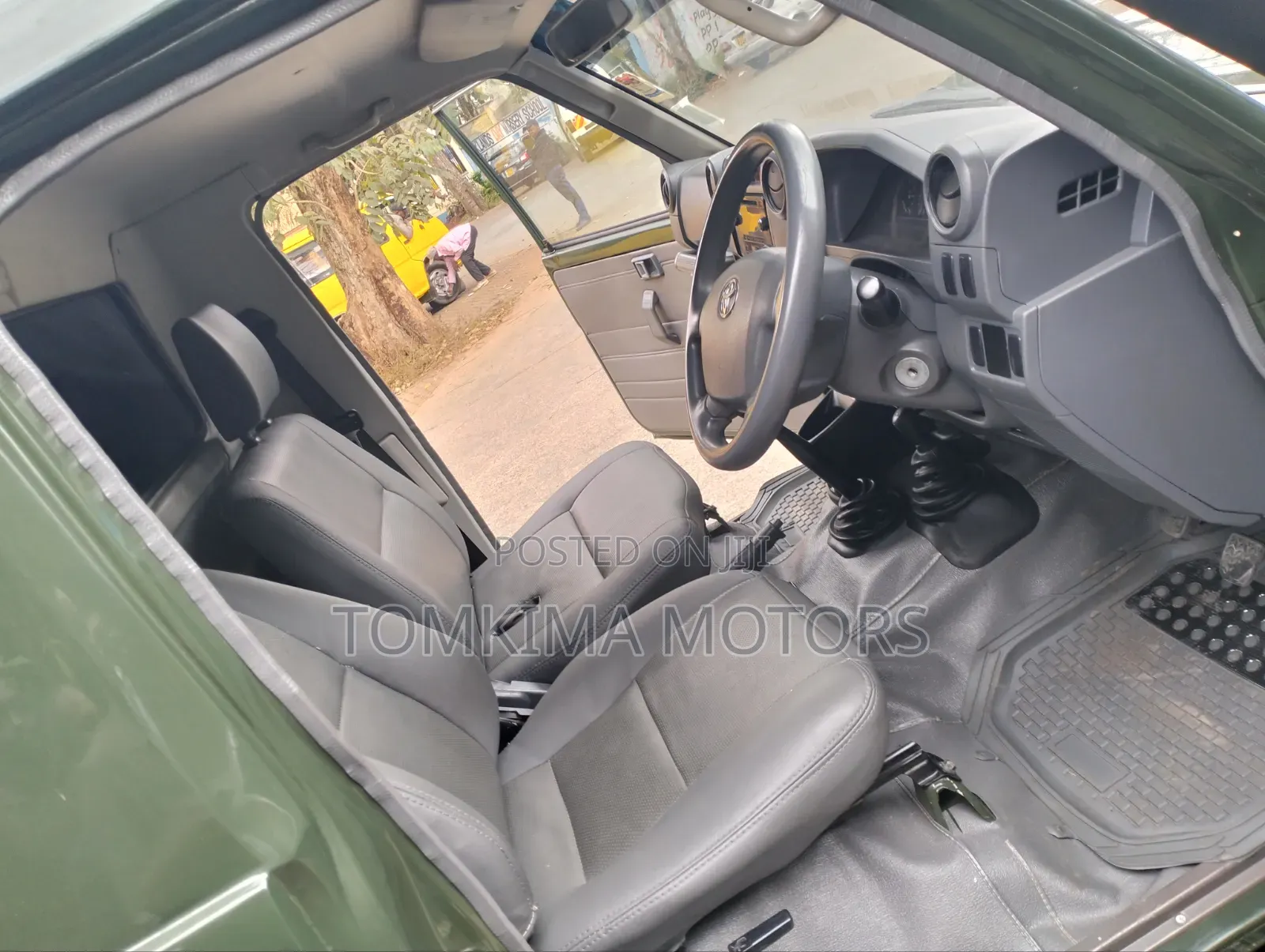 Toyota Land Cruiser 2017 Green