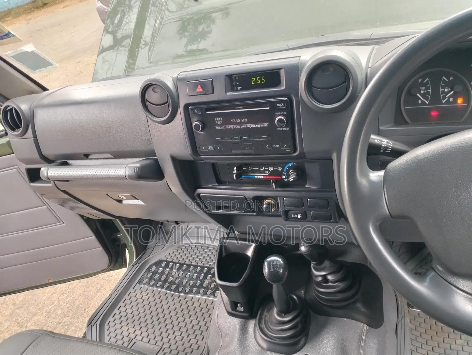 Toyota Land Cruiser 2017 Green
