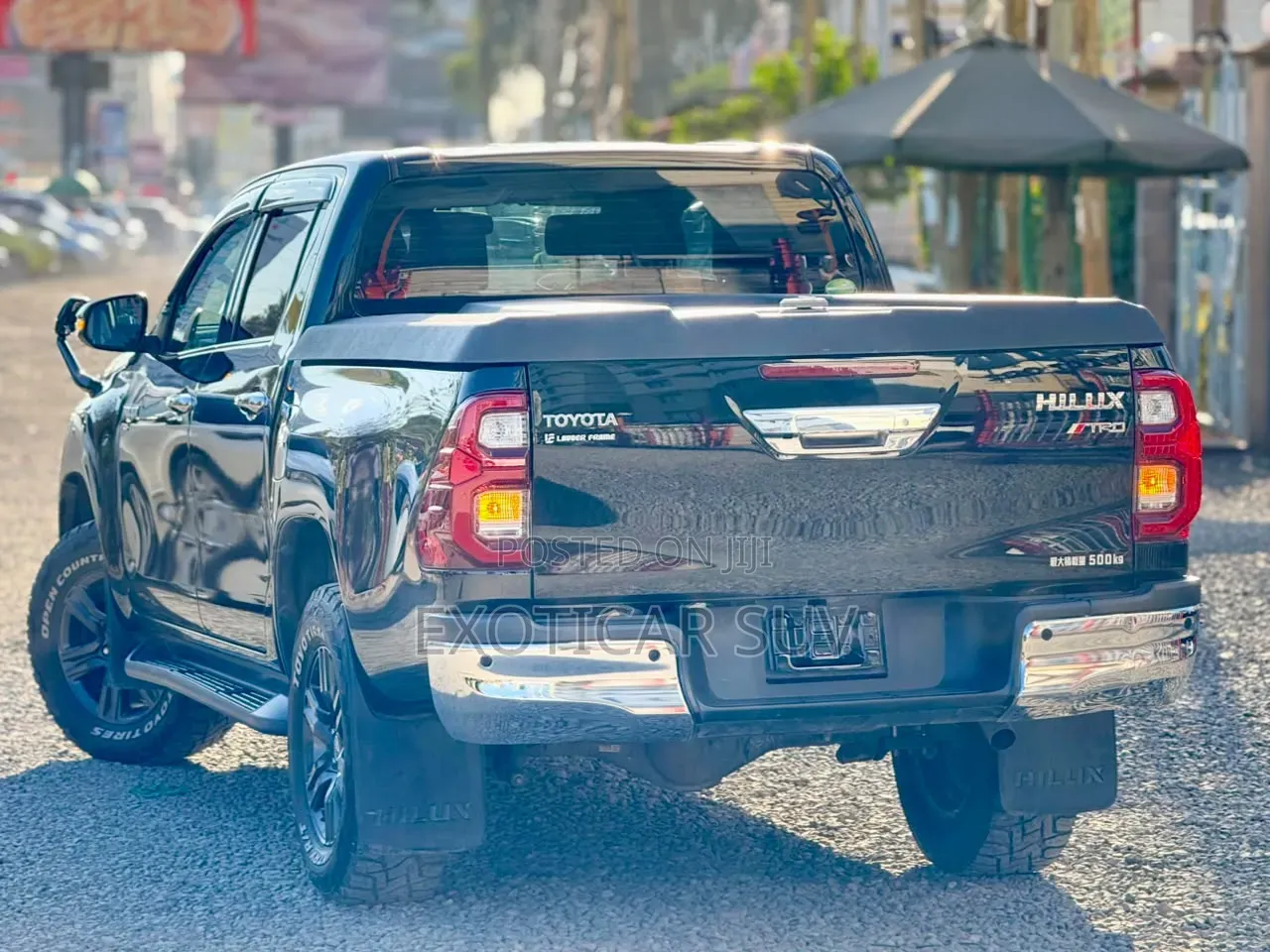 Toyota Hilux 2021 Matt Black