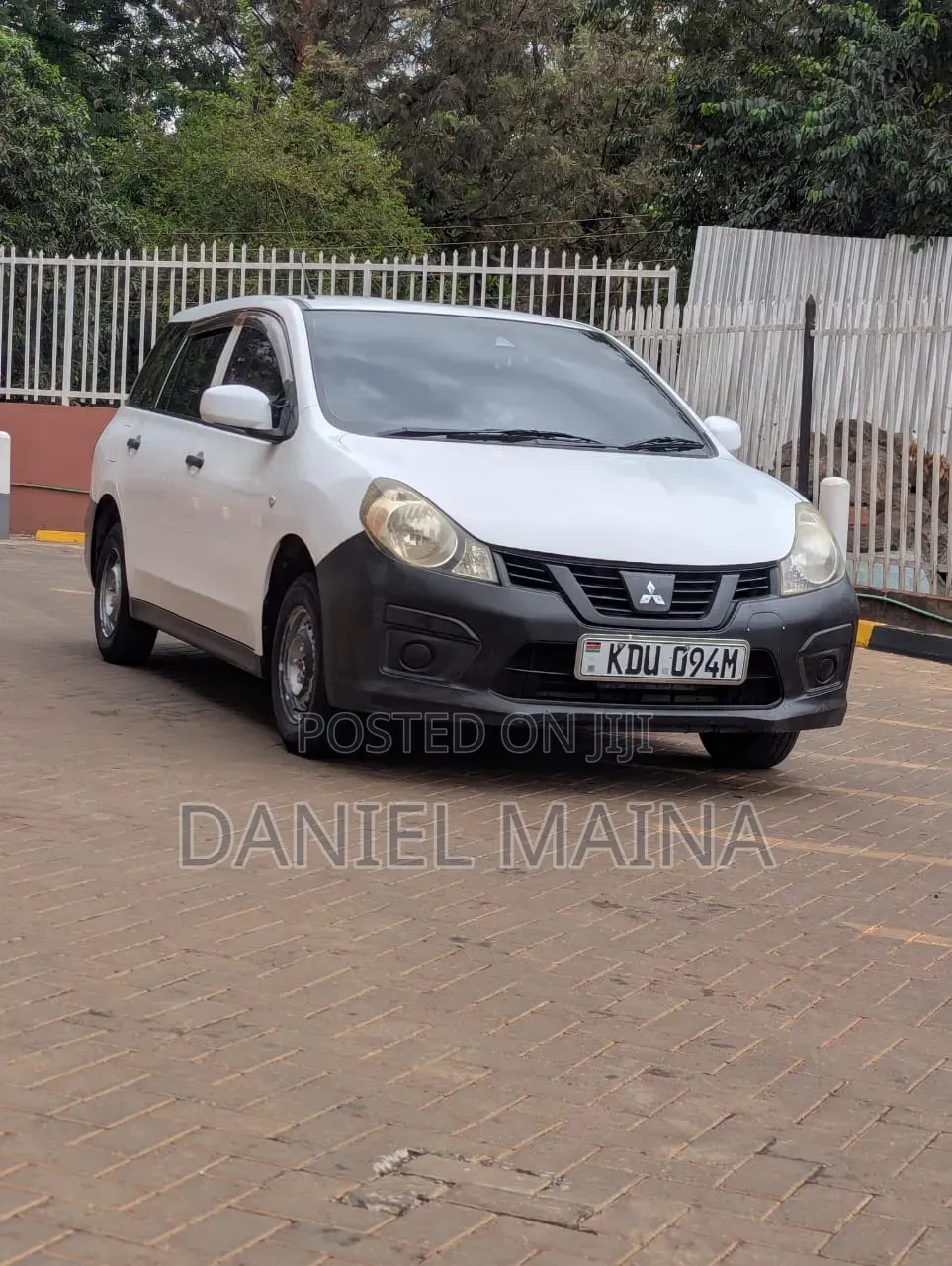 Nissan Advan 2018 White