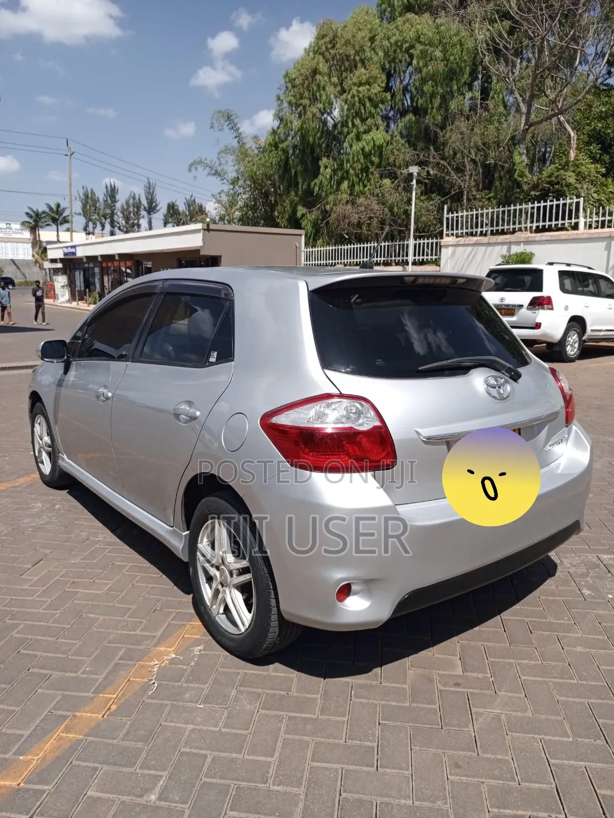 Toyota Auris 2010 Silver