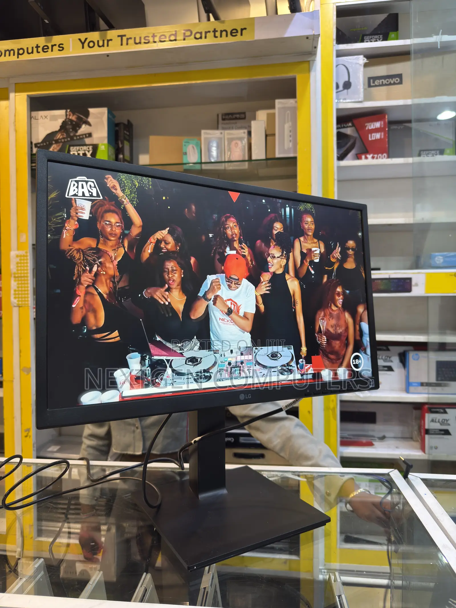 LG 24bk550y 24” FHD Ips Monitor With Audio (Hdmi / Dp / Vga / Dvi-D