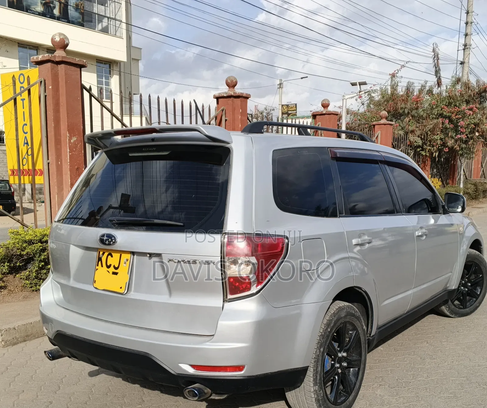 Subaru Forester 2010 Silver