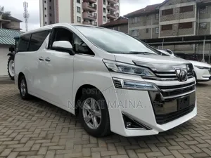 Toyota Vellfire X 2.5 FWD 8-Seater 2019 White