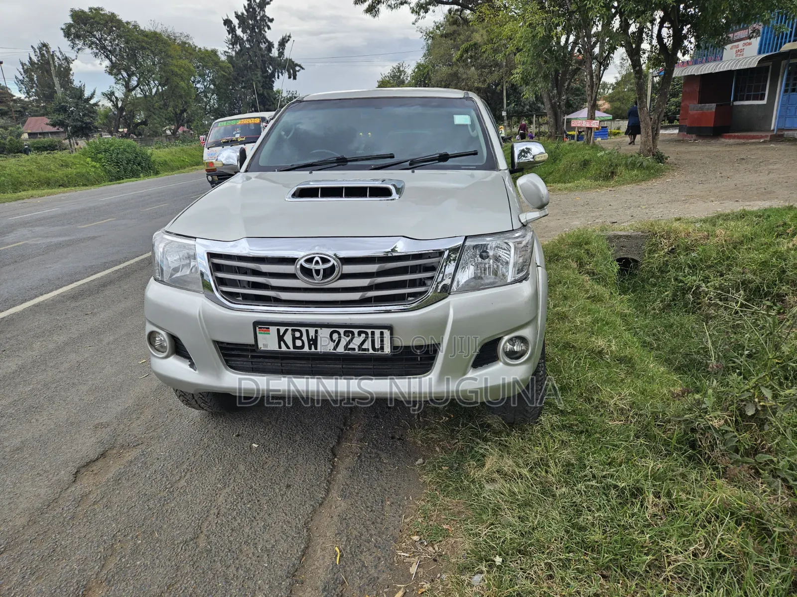 Toyota Hilux 2010 Silver