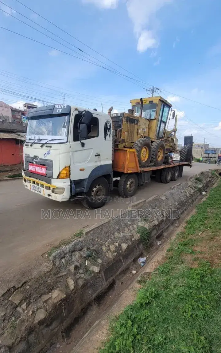 Lowloader. For Transportation.