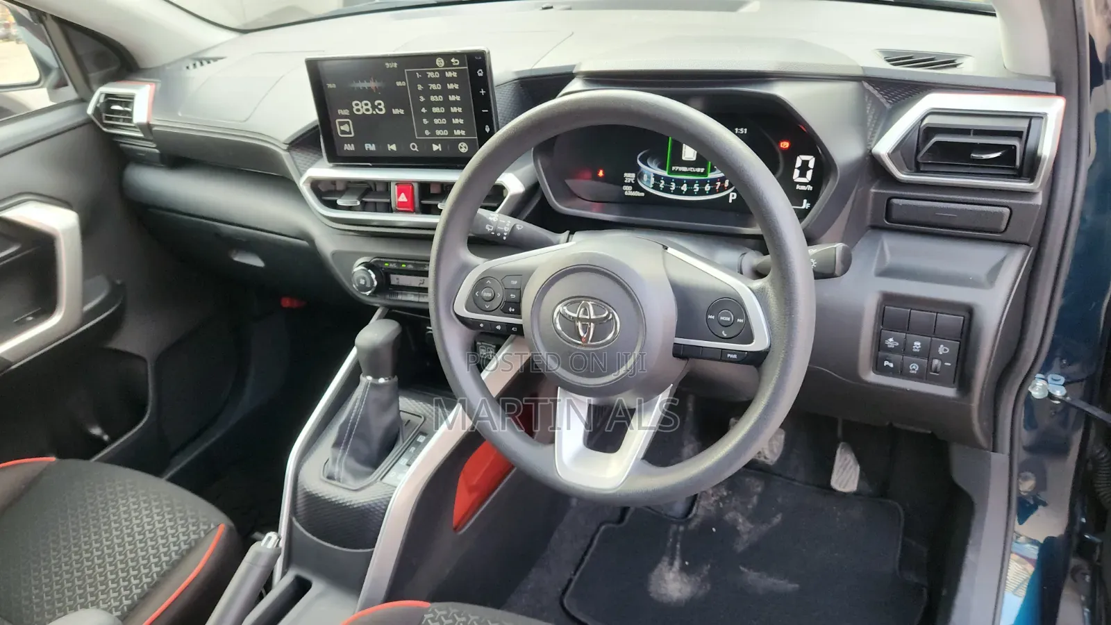 Toyota Raize 1.0 AWD 2019 Blue