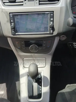 Nissan Sylphy 2019 Silver