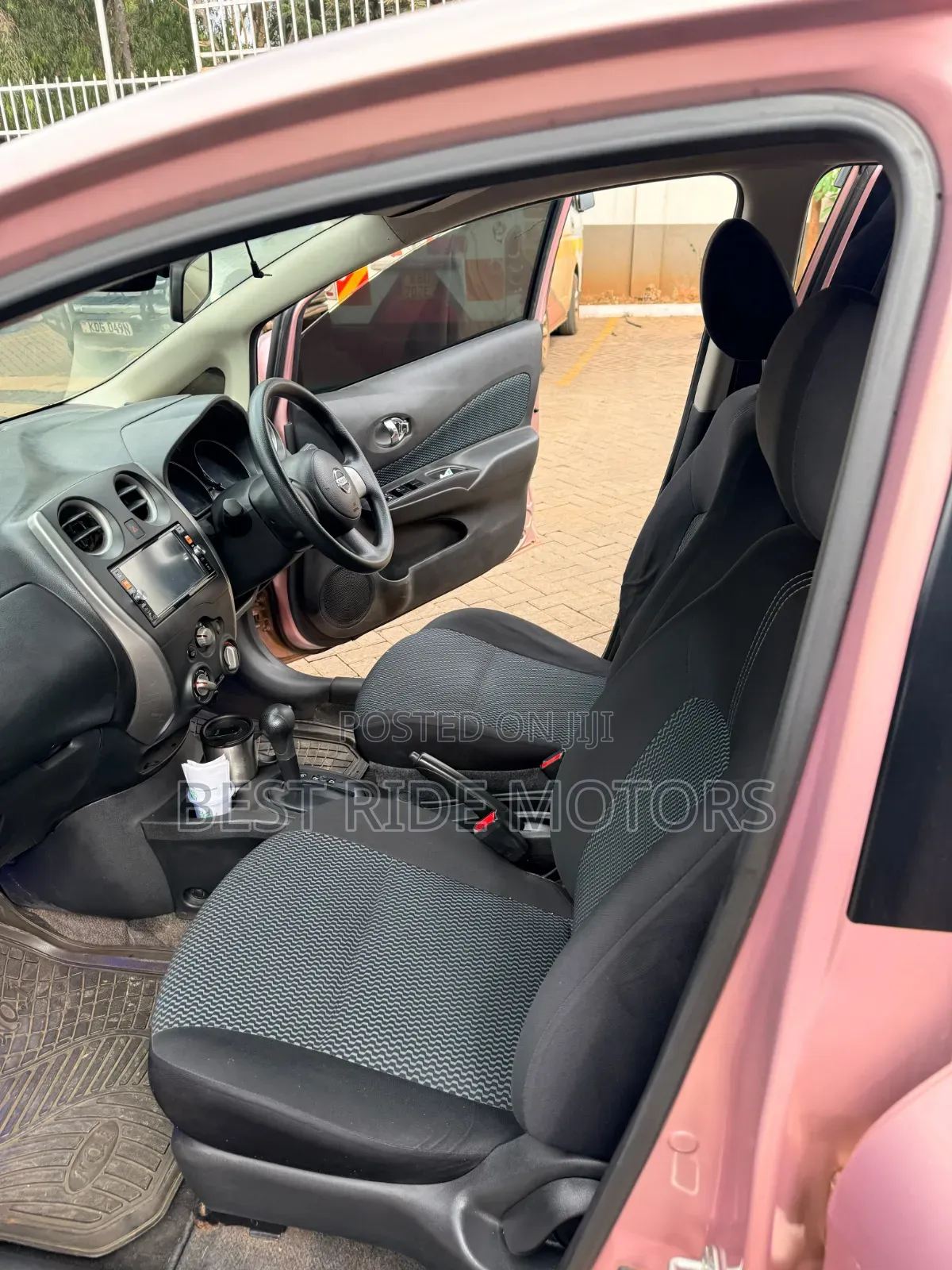 Nissan Note 1.2 Petrol 2014 Pink