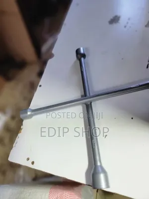 4 Way Car Lug Wrench Spanner