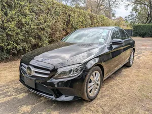Mercedes-Benz C200 2019 Black