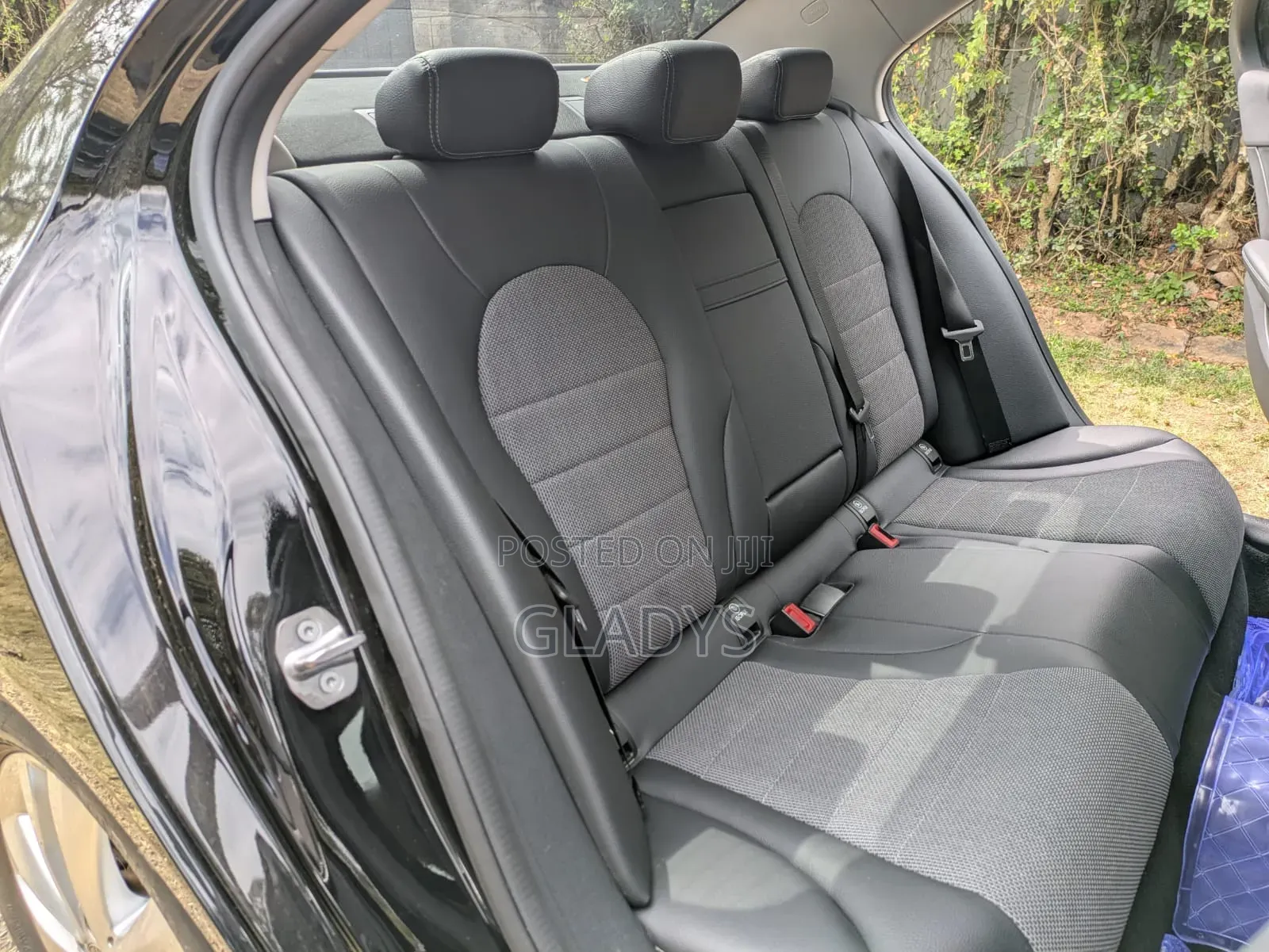 Mercedes-Benz C200 2019 Black