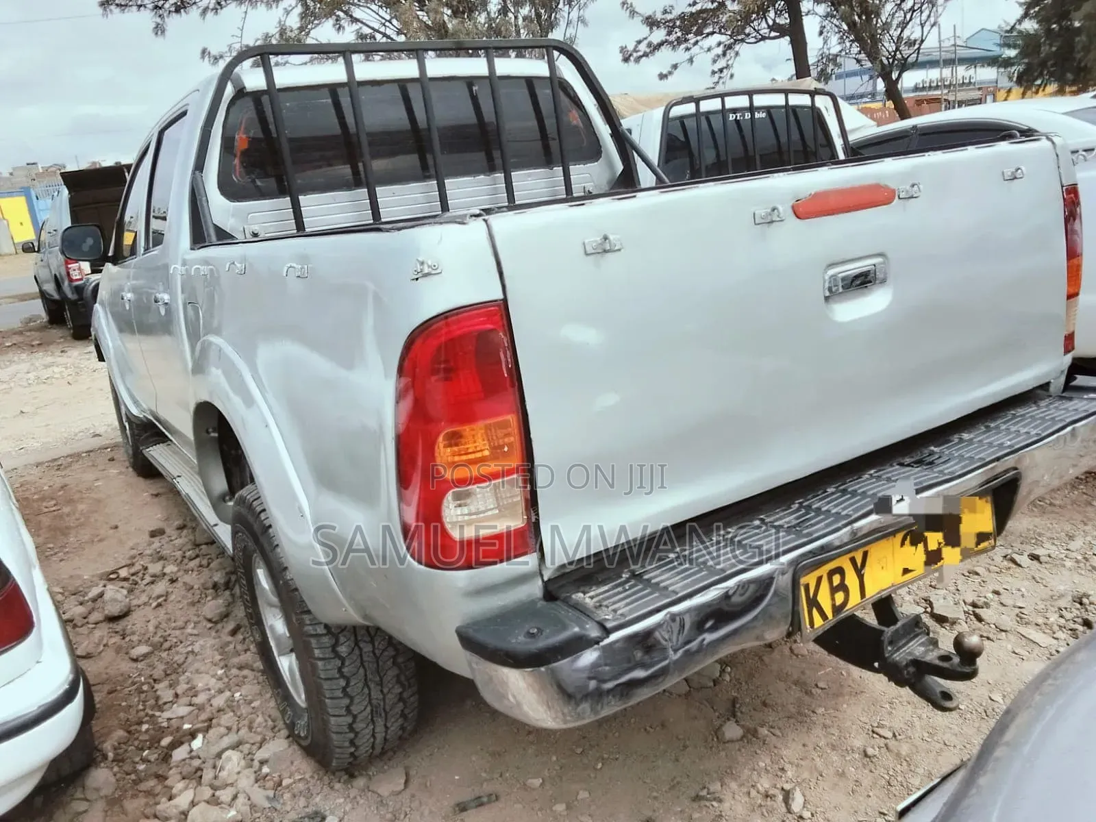 Toyota Hilux 2007 Silver