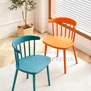 Dining Chair; Durable Plastic Dining Chair for Home, and Café Use
