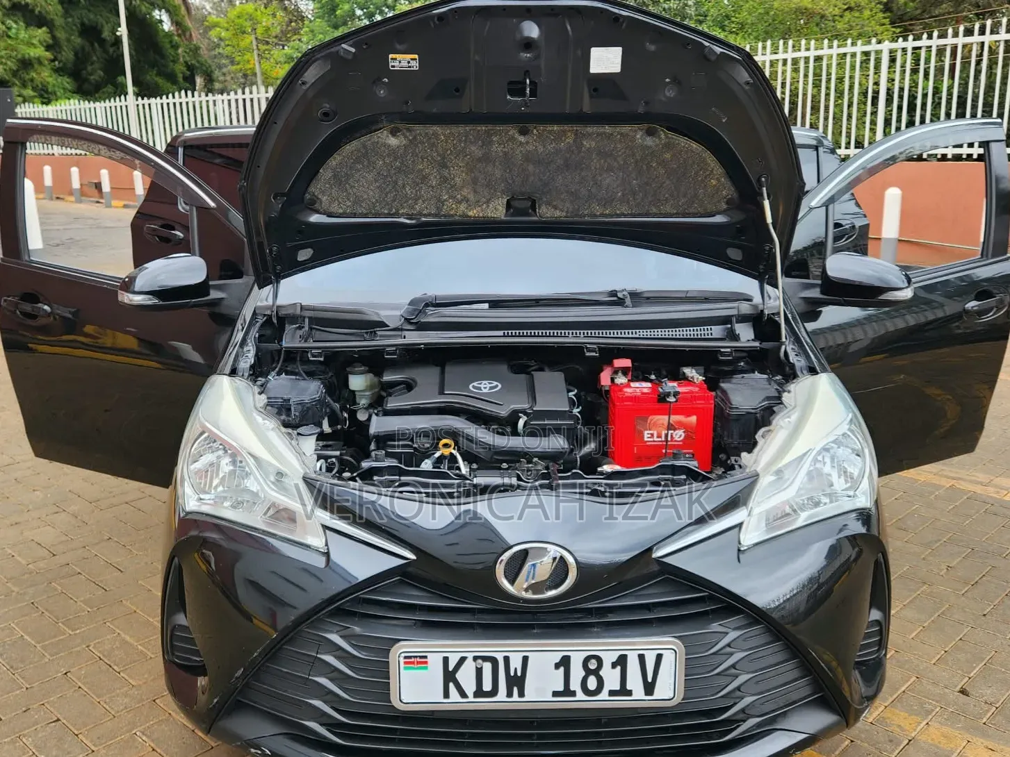Toyota Vitz 2018 Black