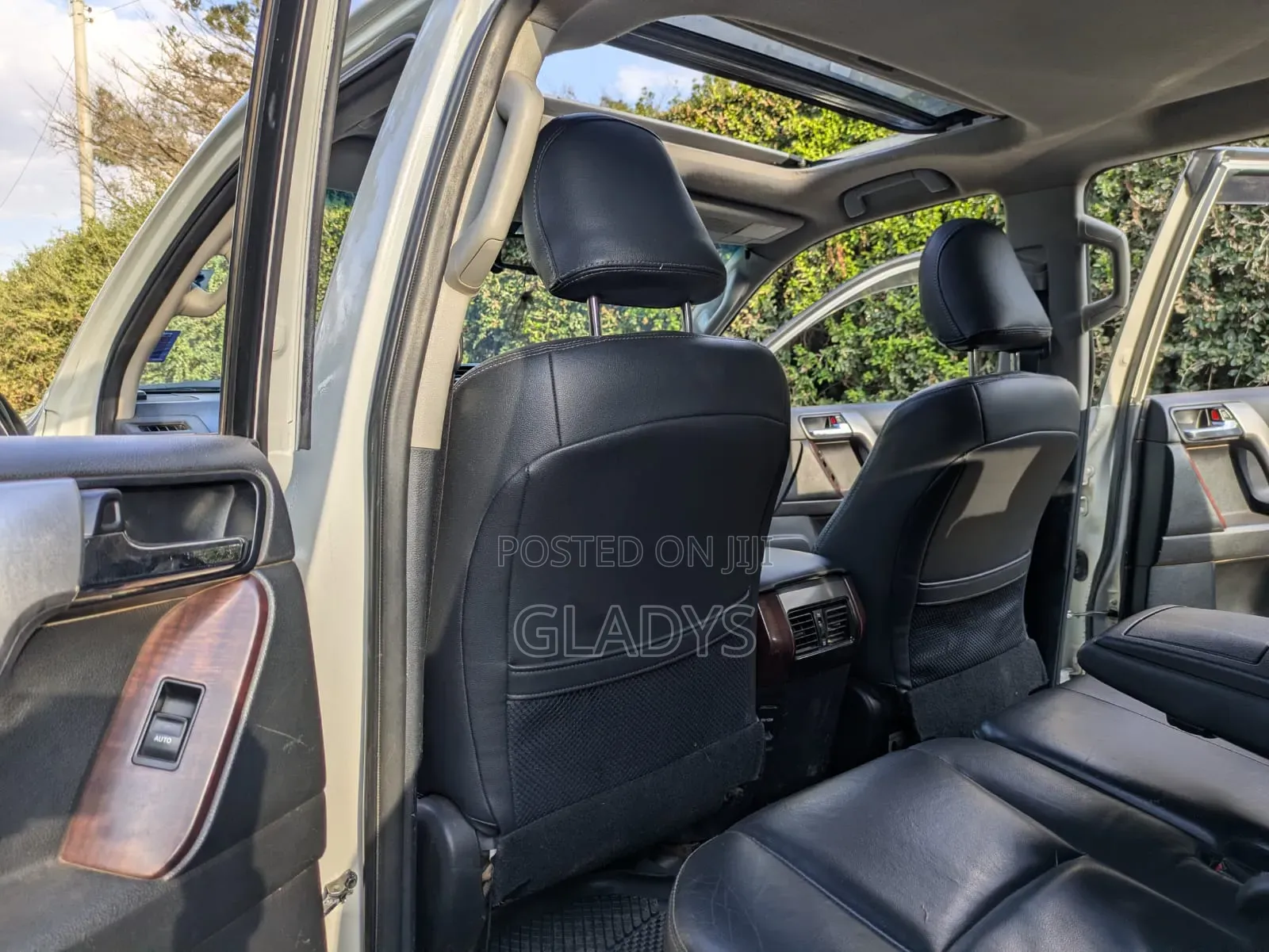 Toyota Land Cruiser Prado 2014 White