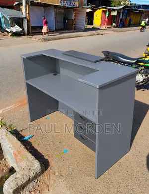 1.4mtrs Modern Drawers Executive Receptionist Office Table /Desk