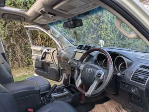 Toyota Land Cruiser Prado 2014 White