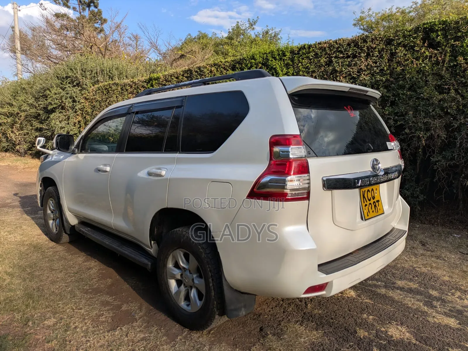 Toyota Land Cruiser Prado 2014 White
