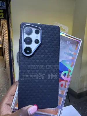 FreeAir Carbon Fiber Texture Magnetic Case Samsung Galaxy S24 Ultra