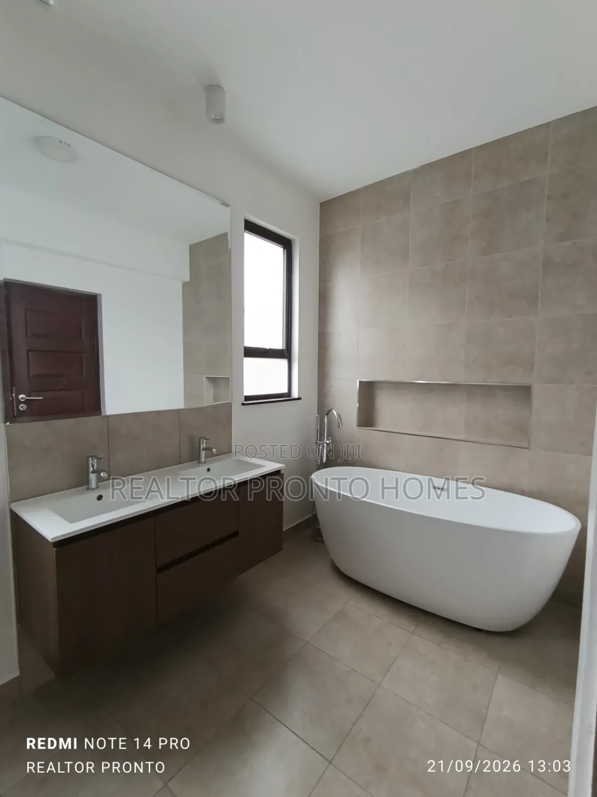 3bdrm Apartment in Kilimani, Hurlingham for rent