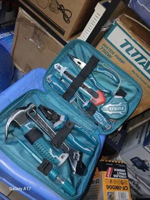 TOTAL 9-Piece Hand Tools Set (Model THKTHP90097)