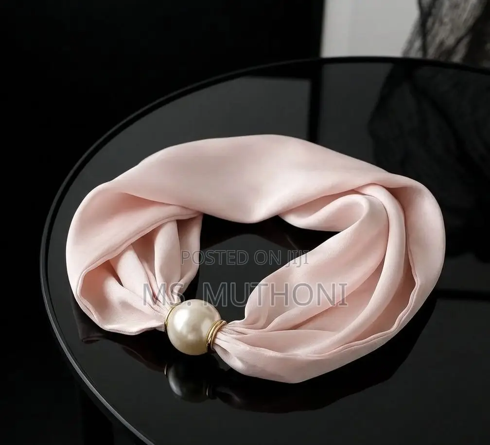 Satin Neck Scarf With a Pearl Magnetic Clasp