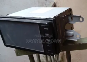 Original Toyota Radio.