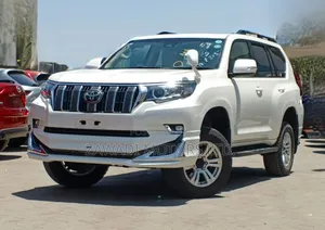 Toyota Land Cruiser Prado 2.8 2020 White