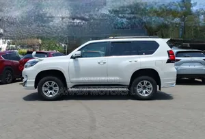 Toyota Land Cruiser Prado 2.8 2020 White