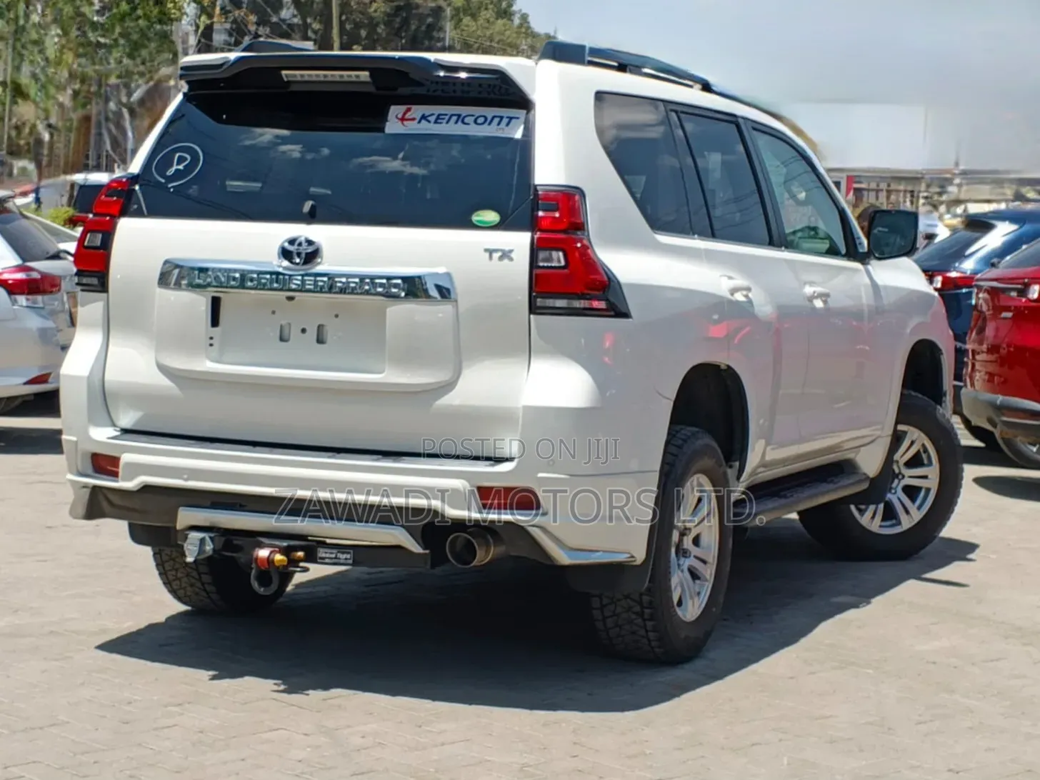 Toyota Land Cruiser Prado 2.8 2020 White