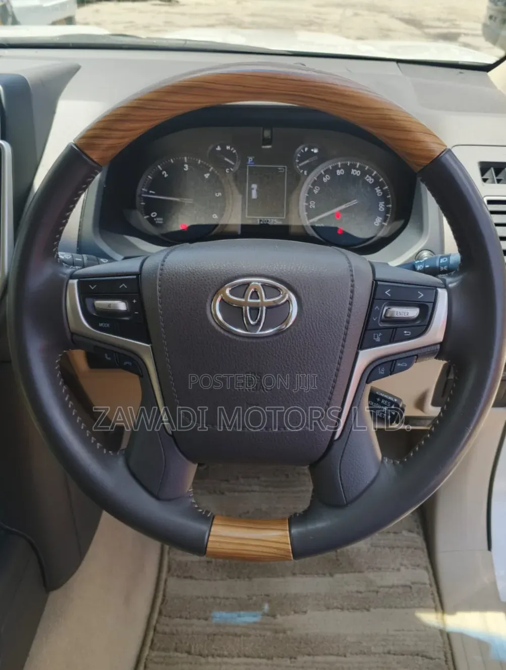 Toyota Land Cruiser Prado 2.8 2020 White