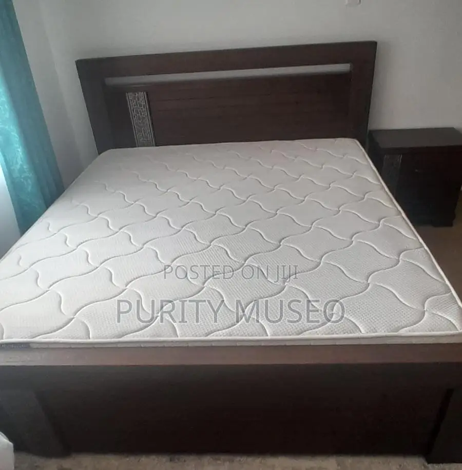 Mahogany Bed 6 by 7 King Size With Dr. Mattress