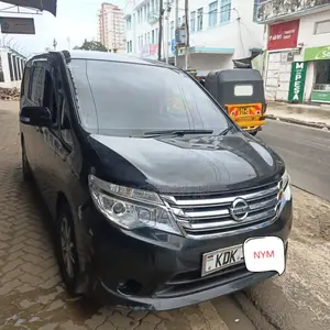 Nissan Serena 2015 Black