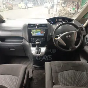 Nissan Serena 2015 Black