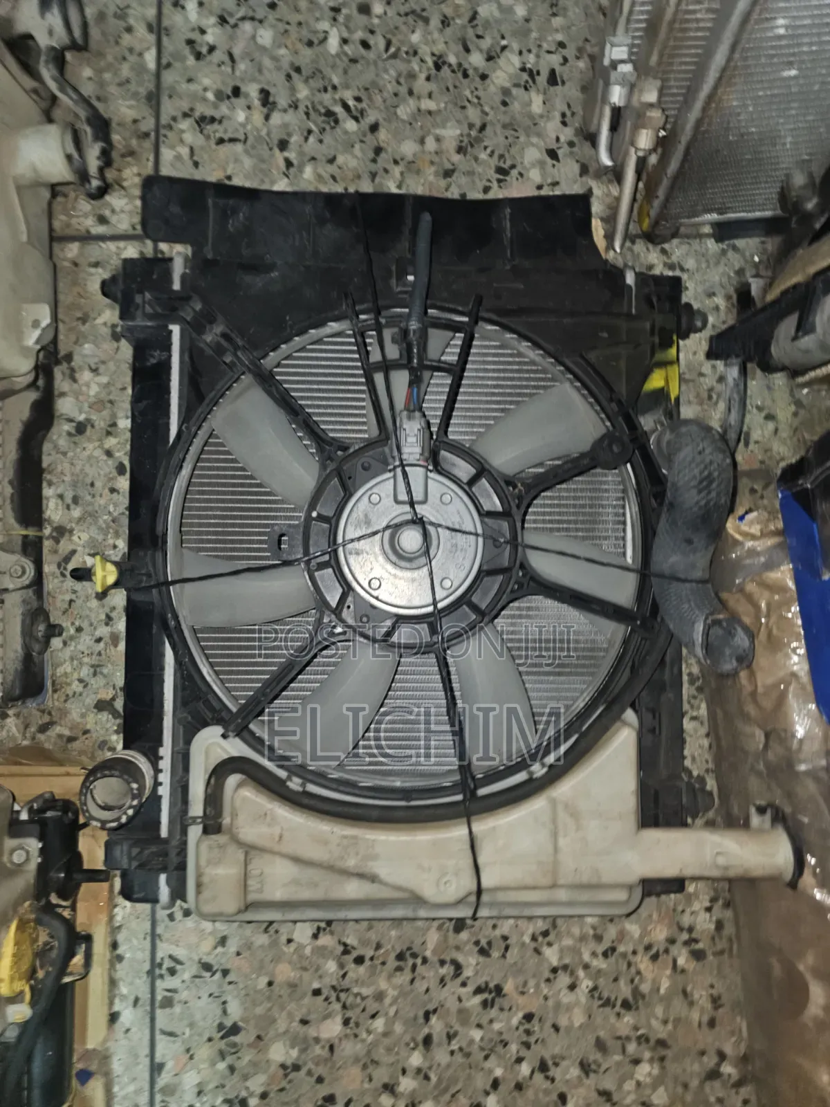 Toyota Spade Radiator