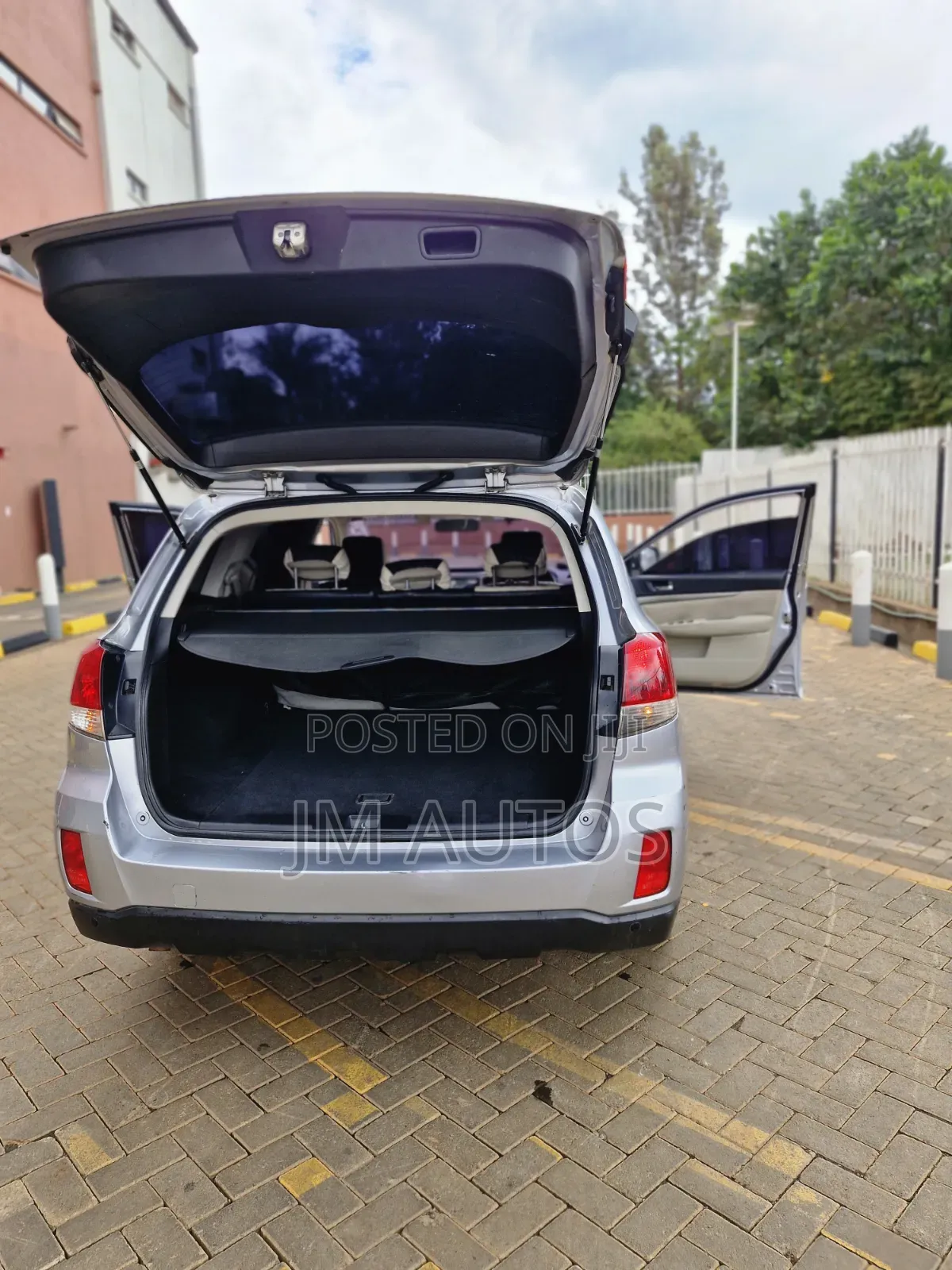 Subaru Outback 2.5i 2012 Silver