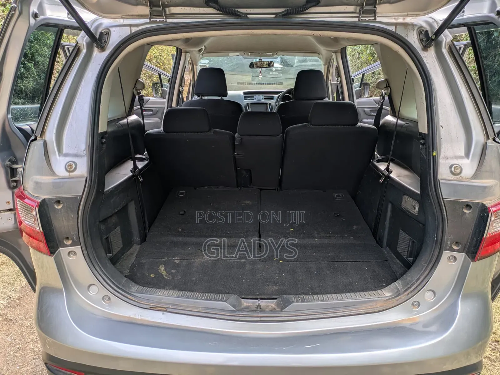 Mazda Premacy 2010 Gray