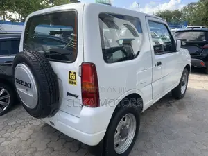 Suzuki Jimny 2018 White