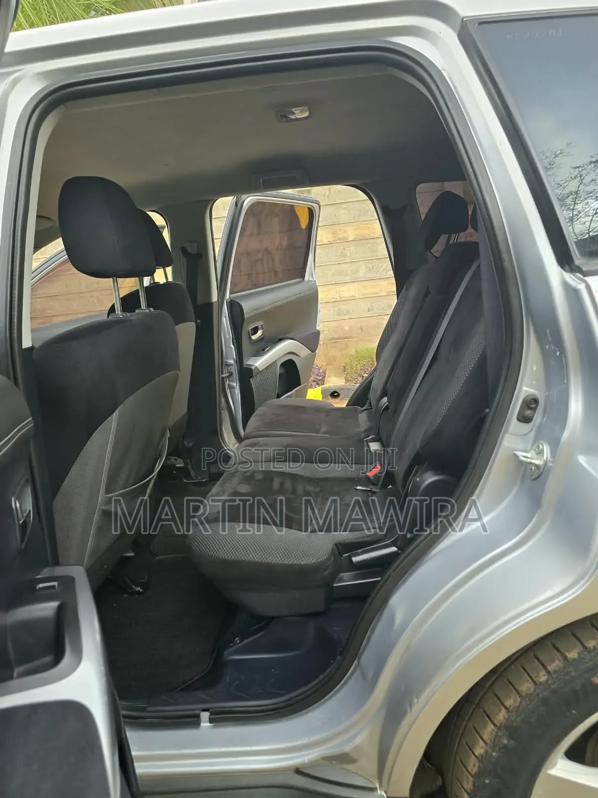 Mitsubishi Outlander 2012 Silver