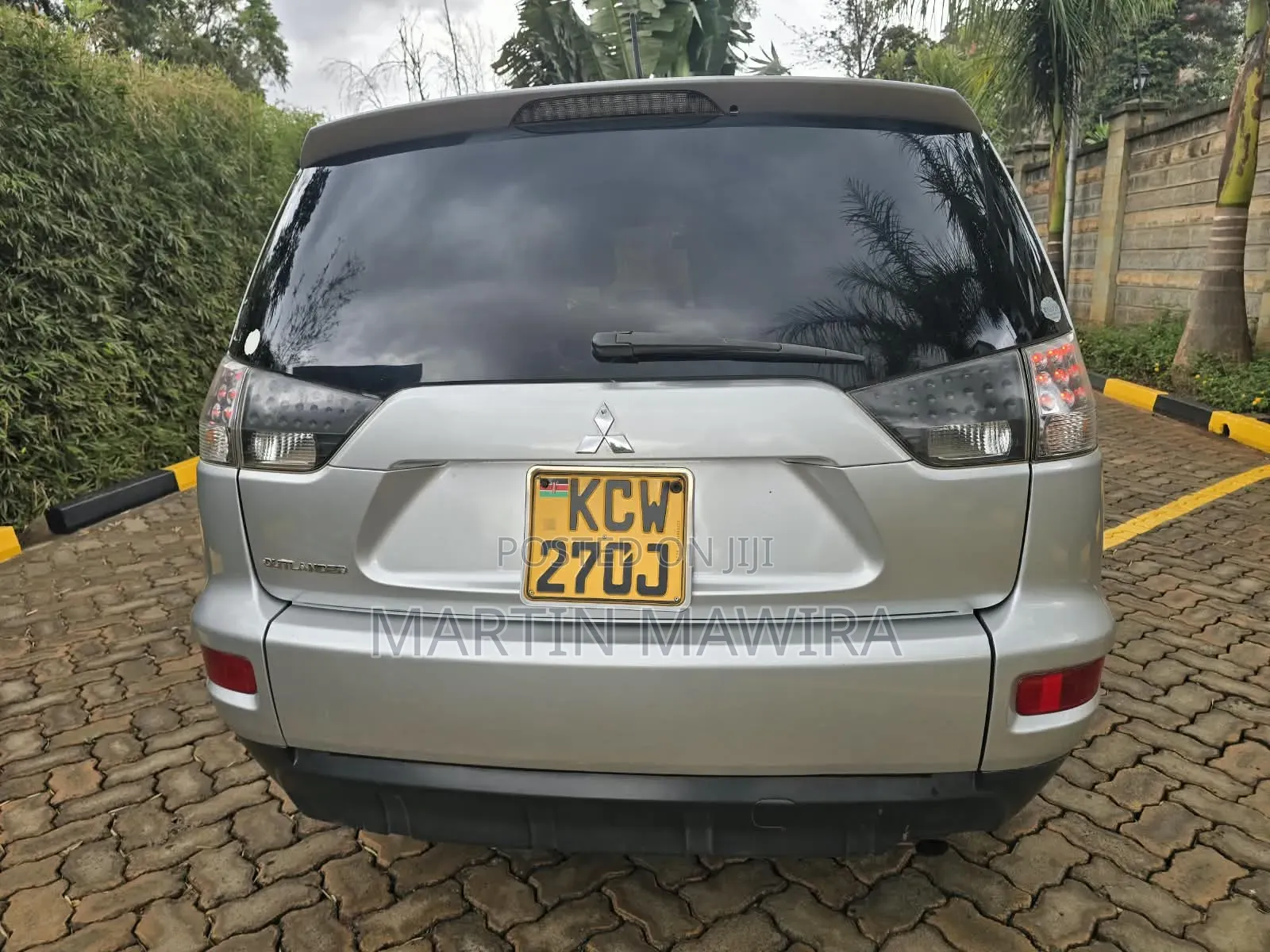 Mitsubishi Outlander 2012 Silver