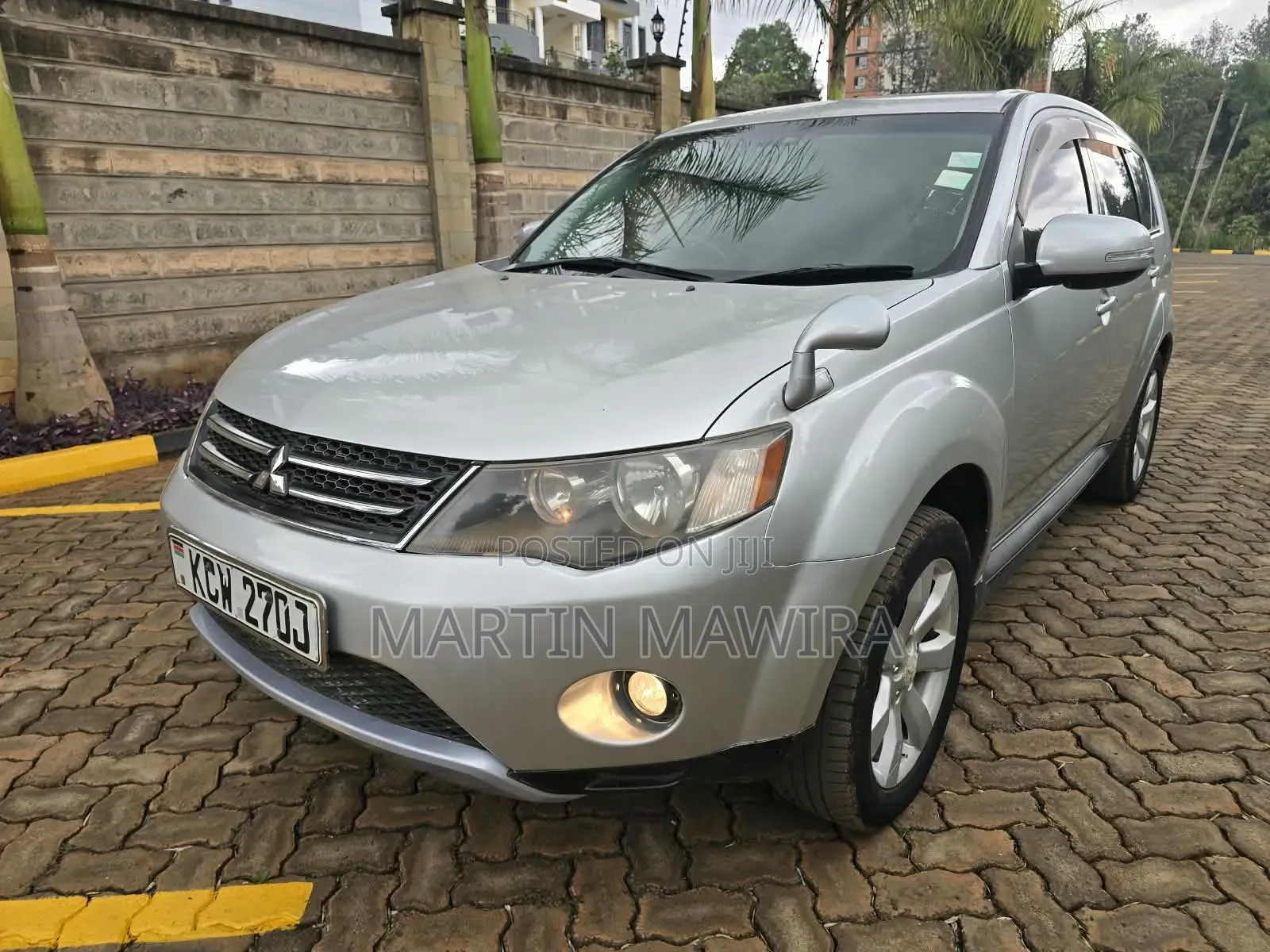 Mitsubishi Outlander 2012 Silver