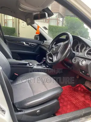 Mercedes-Benz C250 2011 White