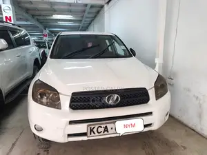 Toyota 4-Runner 2008 White