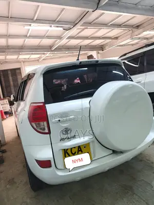 Toyota 4-Runner 2008 White