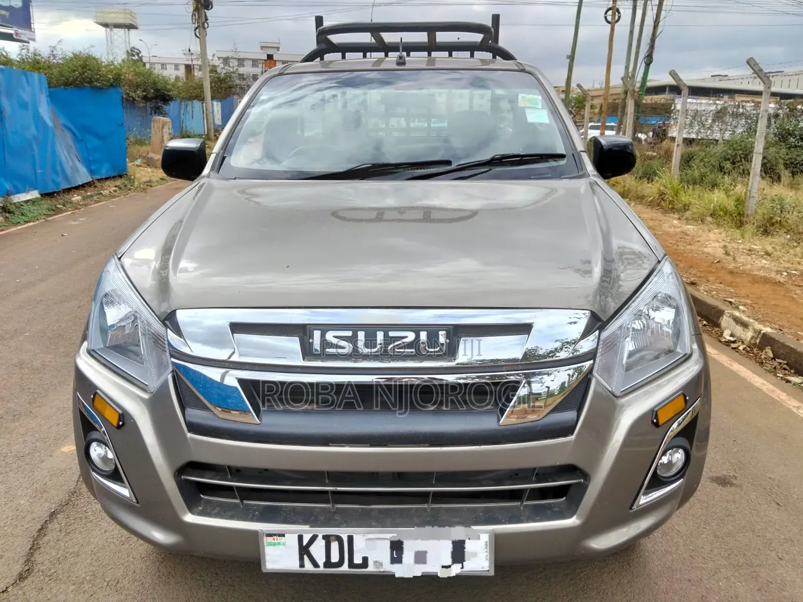 Isuzu D-MAX 2022 Beige