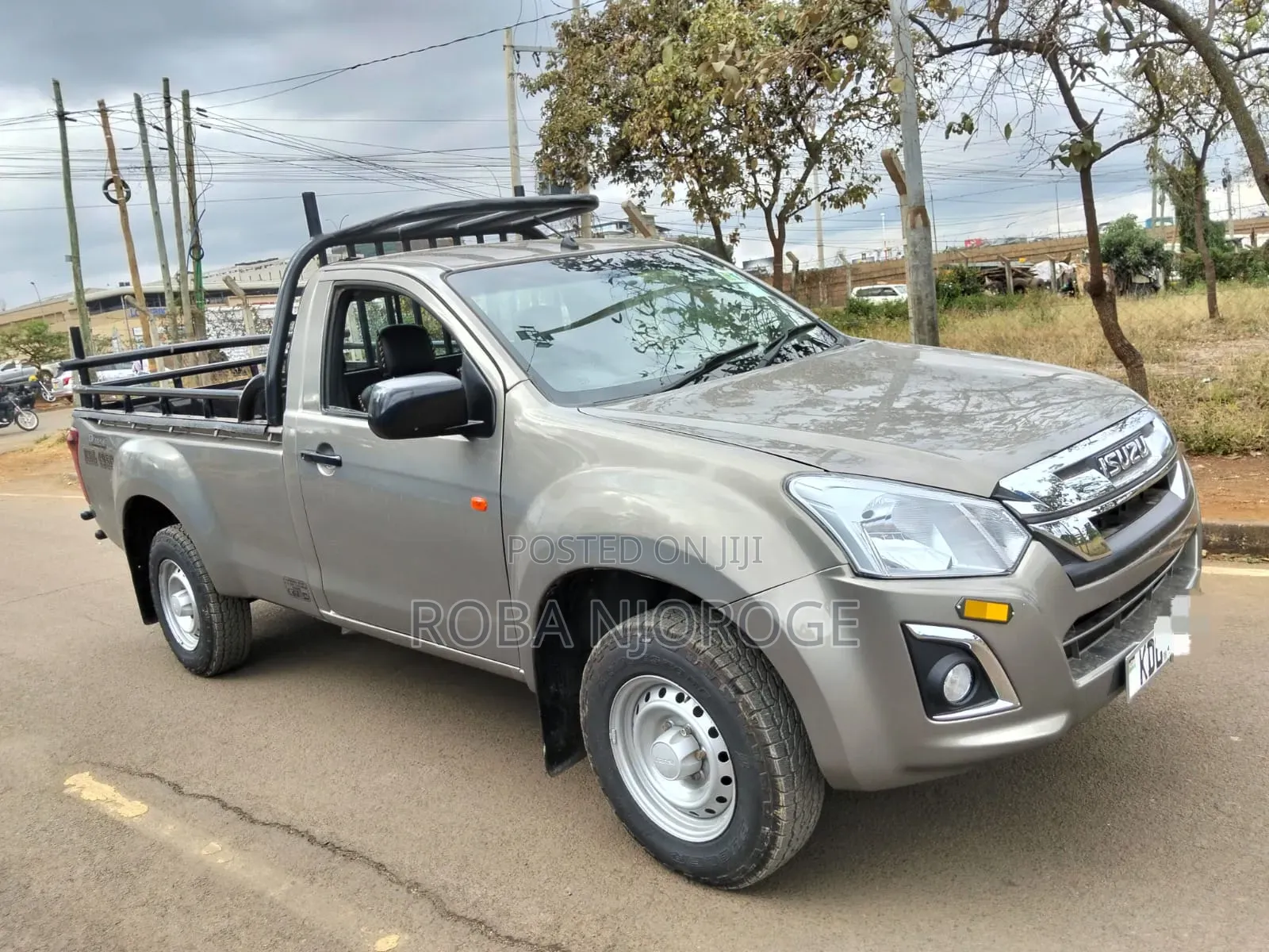 Isuzu D-MAX 2022 Beige