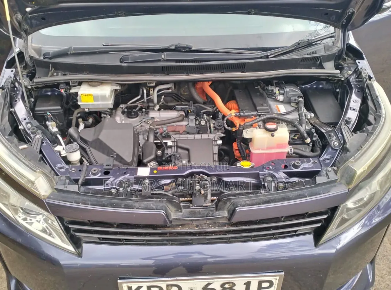 Toyota Voxy 2014 Blue