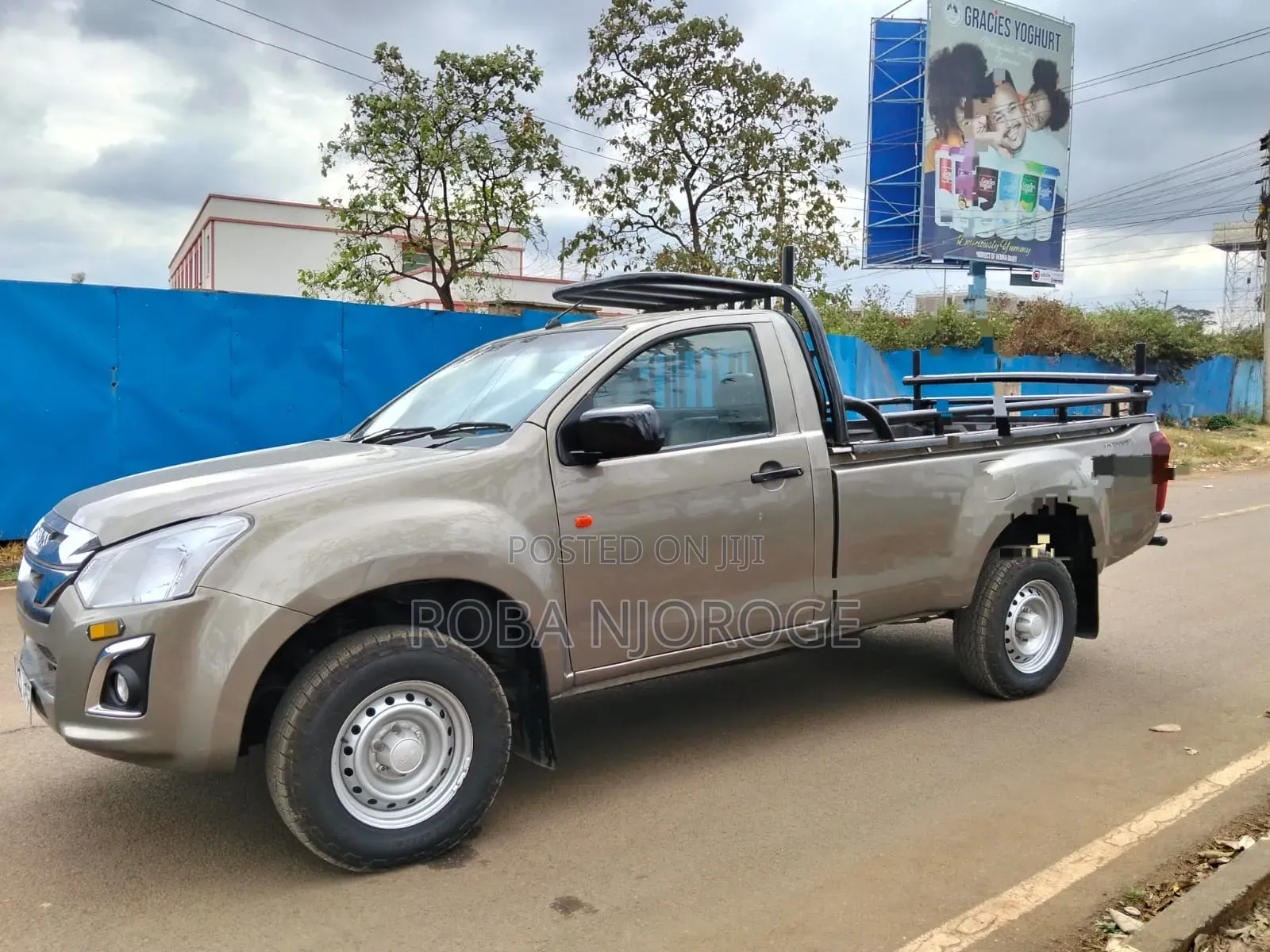 Isuzu D-MAX 2022 Beige