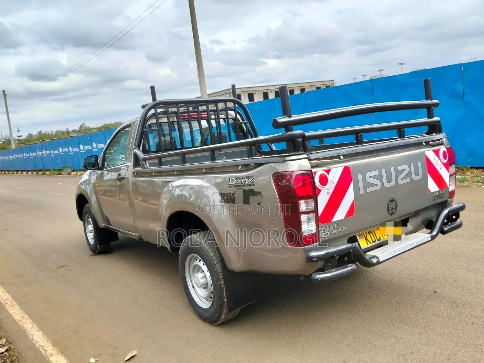 Isuzu D-MAX 2022 Beige